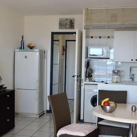 Apartment Grand 28m2 Terrasse Exceptionnelle Vue 180 Plein Sud - Piscine - Clim - Box Le Lavandou