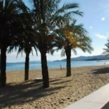 Grand 28m2 Terrasse Vue 180 - Plein Sud - Piscine - Clim - Parking Apartament Le Lavandou