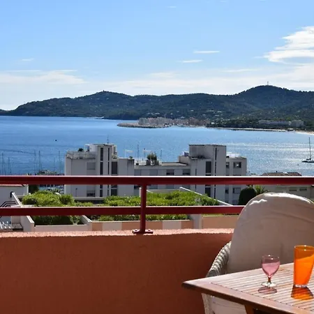 Grand 28m2 Terrasse Vue 180 - Plein Sud - Piscine - Clim - Parking *